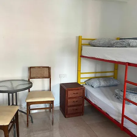 Séjour chez l'habitant 24 D-habitacion En Piso
